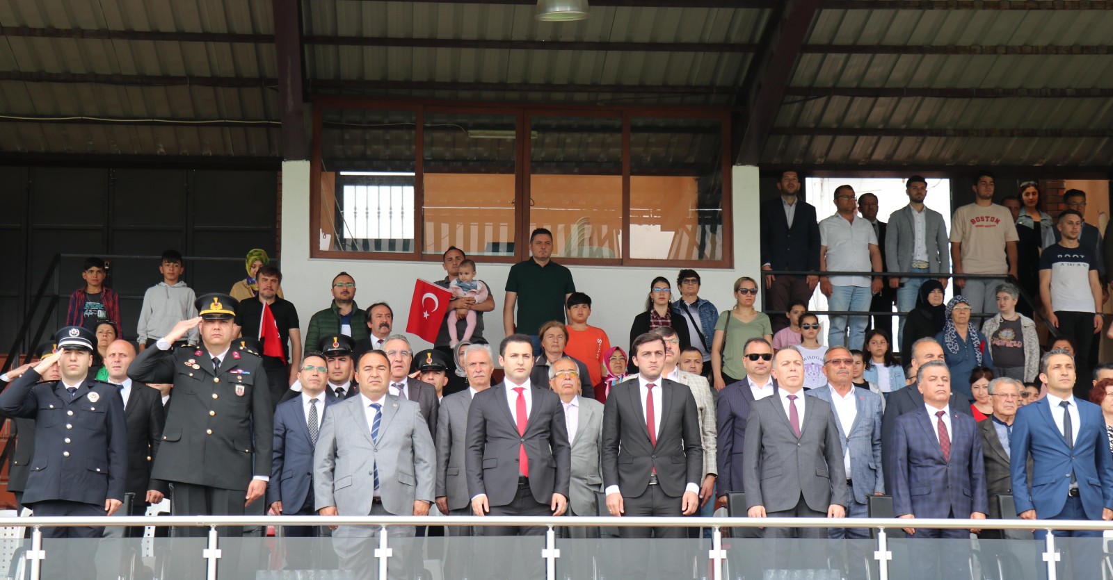 19 Mayıs Atatürk’ü Anma Gençlik ve Spor Bayramı tüm yurtta olduğu gibi Bozdoğan’da da törenle kutlandı.