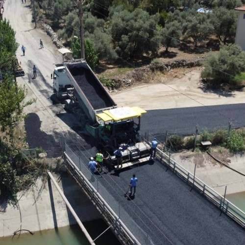 BAŞKAN ÖZEL’DEN BAŞKAN ÇERÇİOĞLU’NA TEŞEKKÜR