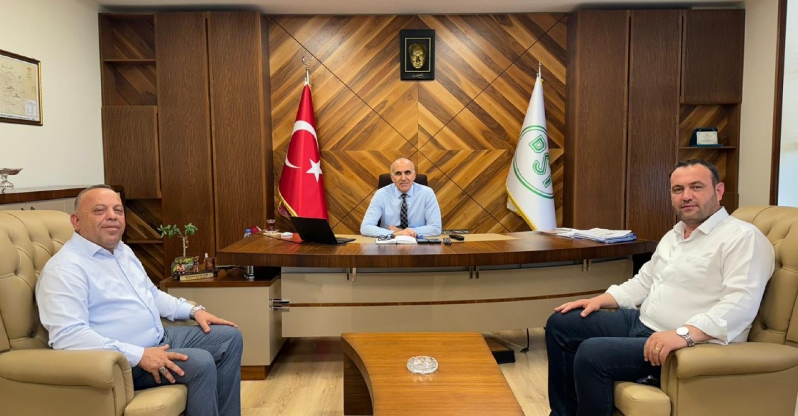 Başkan Özel, DSİ 21. Bölge Müdürü Birol Çınar'ı Ziyaret Etti